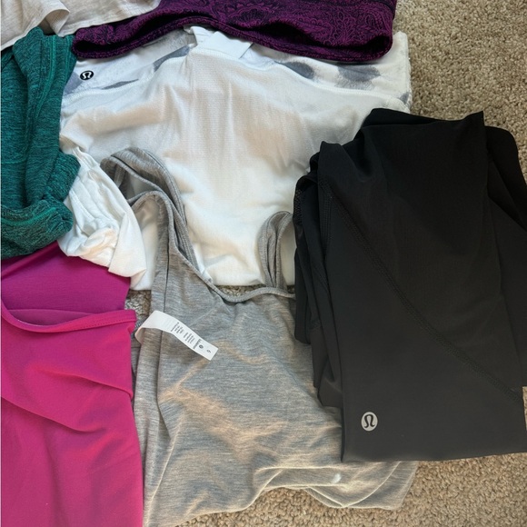 Lululemon Bundle Legging Tanks and Define Jacket - Picture 12 of 12